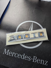 Lettering nameplate "300TD"