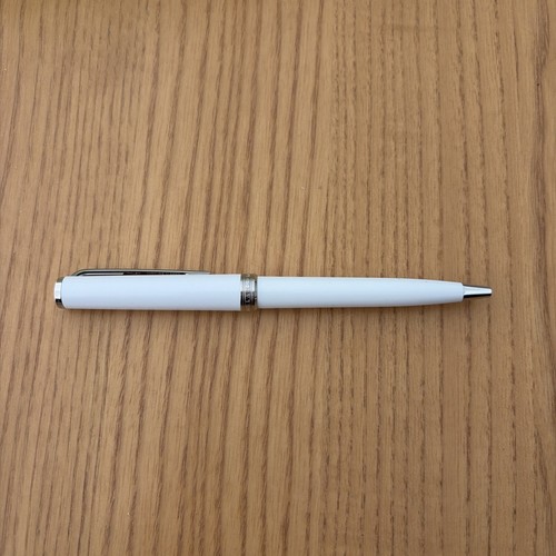 Montblanc pix white ballpoint - white,
