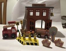 Tiamco Fire Station Wooden Toy