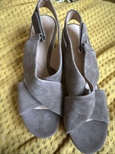 Ladies Clarks Sandals UK 6