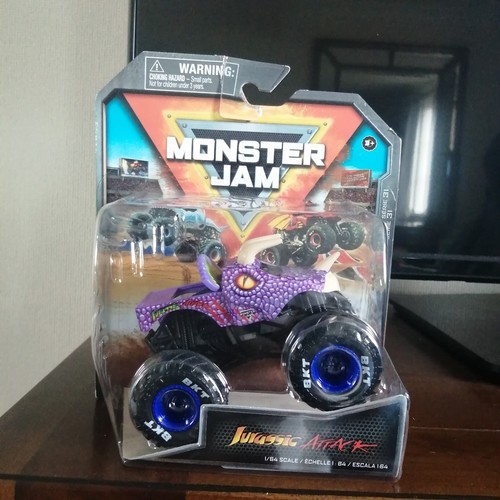 Monster jam jurassic - monster,
