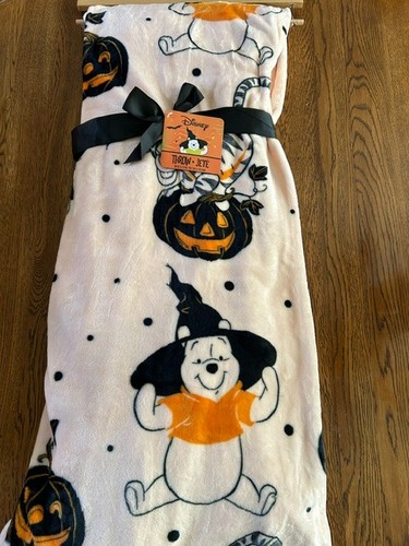 Disney winnie the pooh tigger - winnie,