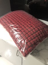 Next Deep Red 40 x 59cm Global