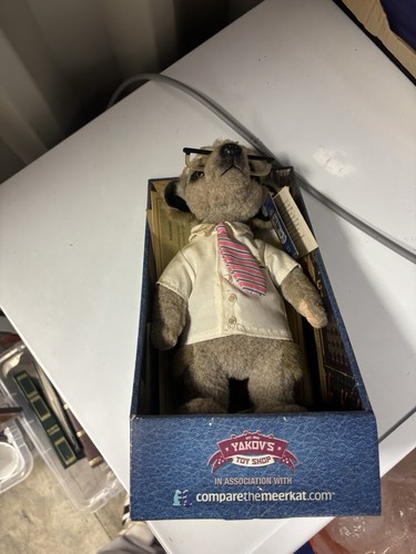 Compare the meerkat sergei - compare,