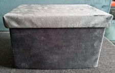 George Home Charcoal Grey Velvet Finish Lidded Storage Box (18.5x 29.5 x 19.5cm)