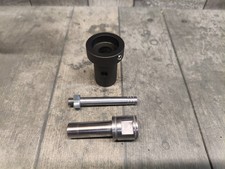 Metric tailstock die holder