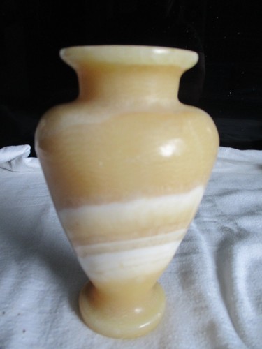 Vintage alabaster vase - vintage, 15cm