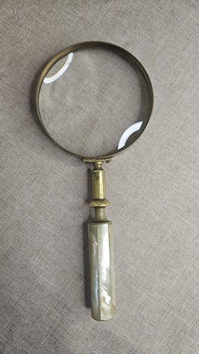 Magnifying glass antique brass - magnifying,