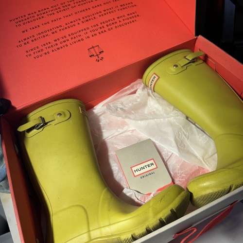 Hunter junior wellington boots
