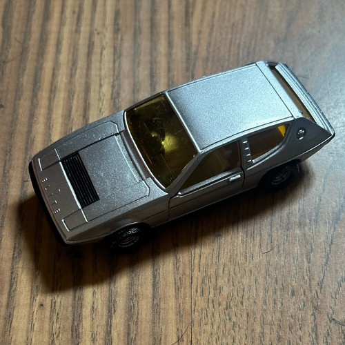 Lotus elite silver corgi - lotus,