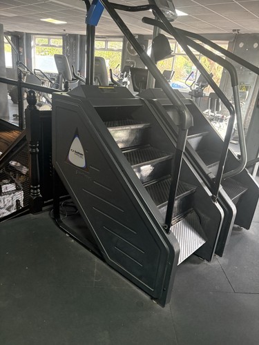 Stairmaster 7000pt stepmill - stairmaster, w/
