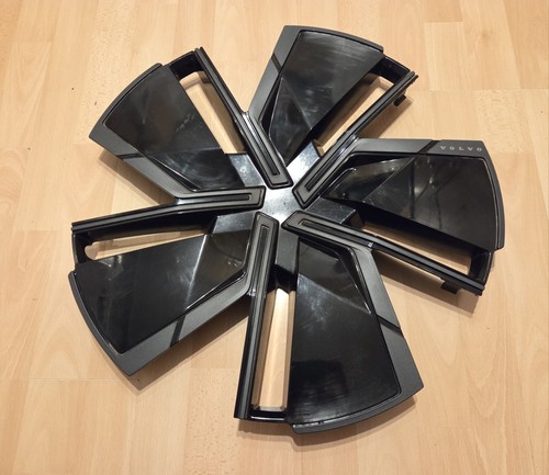 Genuine volvo ex30 wheel - genuine,
