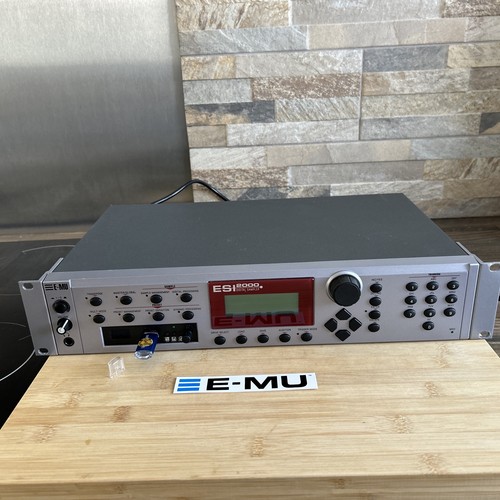 Esi 2000 digital sampler - e-mu,