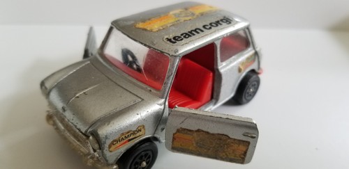 Vintage corgi british leyland - british,