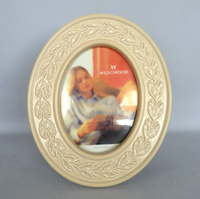 Wedgwood Interiors Cream Oval