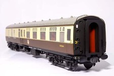 1:32 Scale BR Mk1 Coach