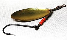A VINTAGE HENDRYX  No.6   2.5 INCH BRASS FISHING SPOON.           (1335)