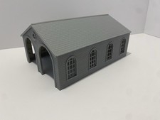OO Gauge/1:76 Double-Track Locomotive Shed – Brick Model Railway Building
