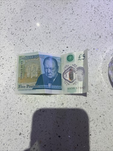 Double pound note - aa, 5