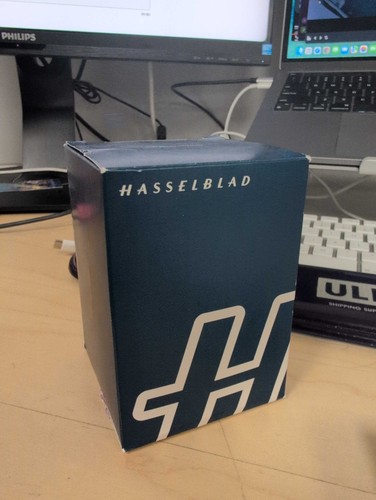 Hasselblad waist level finder - level,