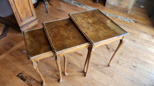 Antique set glass top - set,