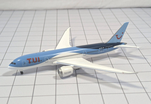 Tui boeing 787 dreamliner - tui,