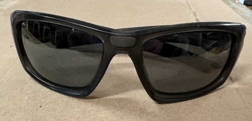 Oakley valve sunglasses - oakley,