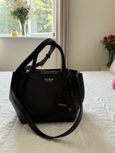 Accessories for black handbag - accessories,