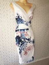 😍 Phase Eight White Floral