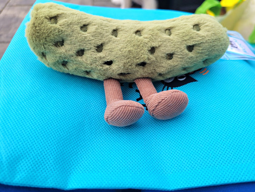 Jellycat amuseables pickle - amuseables,