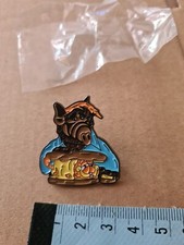 ALF THE ALIEN pin badge from