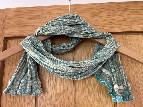 Powder scarf green cream - green, &