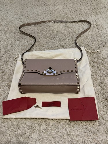 Valentino garavani rockstud - valentino,