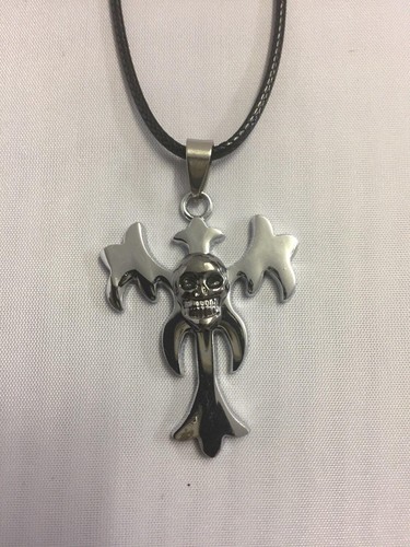 New lord the rings pendant - new,