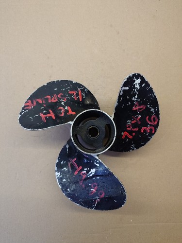 Tohatsu outboard propeller 8 - outboard,