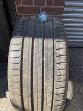X2 295 40 20 Michelin Latitude