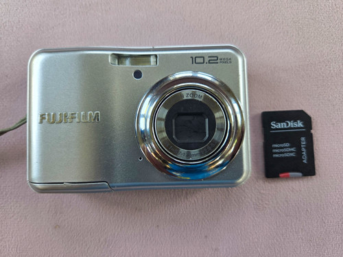 Fujifilm 2mp a170 compact - 10.2mp,