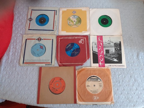 Bundle job lot vinyl - 45's, 7"