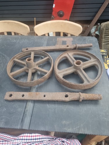 Vintage cast iron - cast, with