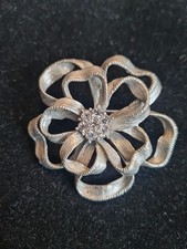 Floral Ribbon Diamante Brooch