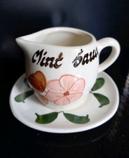 Toni Raymond: Mid Century  Mint Sauce Jug & Saucer. Used Vintage Cond.  H. 7cm.