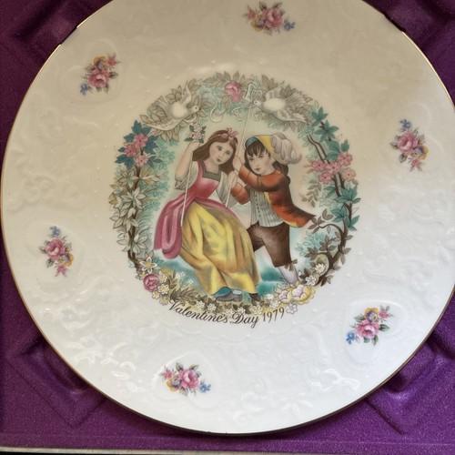 Royal doulton valentines - royal, st