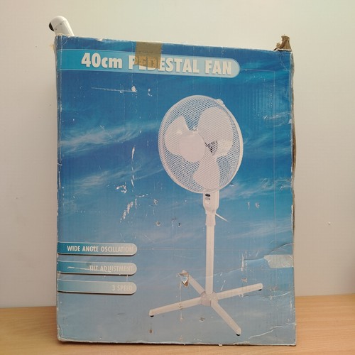 Homebase 40cm pedestal fan - homebase,