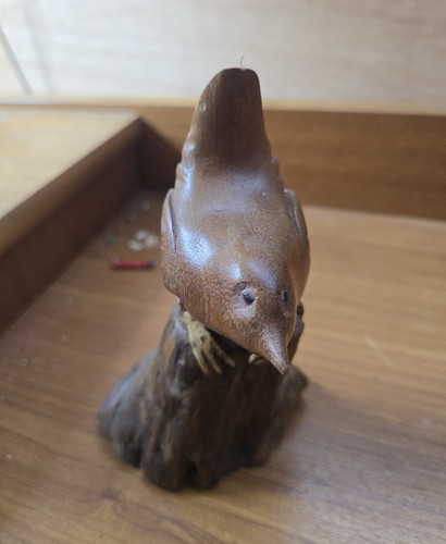 Wood brown hand - hand, bird
