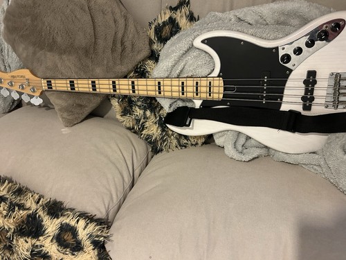 String electric used bass - 4,