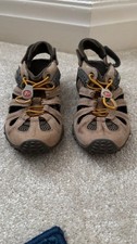 Merrell walking sandals. size