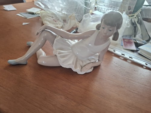 Porcelain figurine a - porcelain,