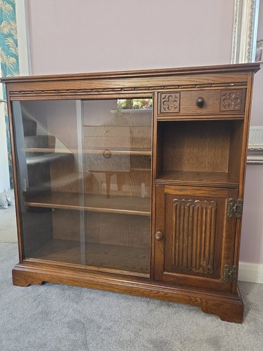 Vintage 1960s old - charm, oak