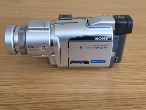 Sony handycam dcr trv60e - handycam, dcr-trv60e