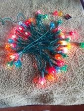 VINTAGE  CHRISTMAS TREE LIGHTS X 40 WOOLWORTHS CLASSIC TULIP SET. ALL WORKING. 